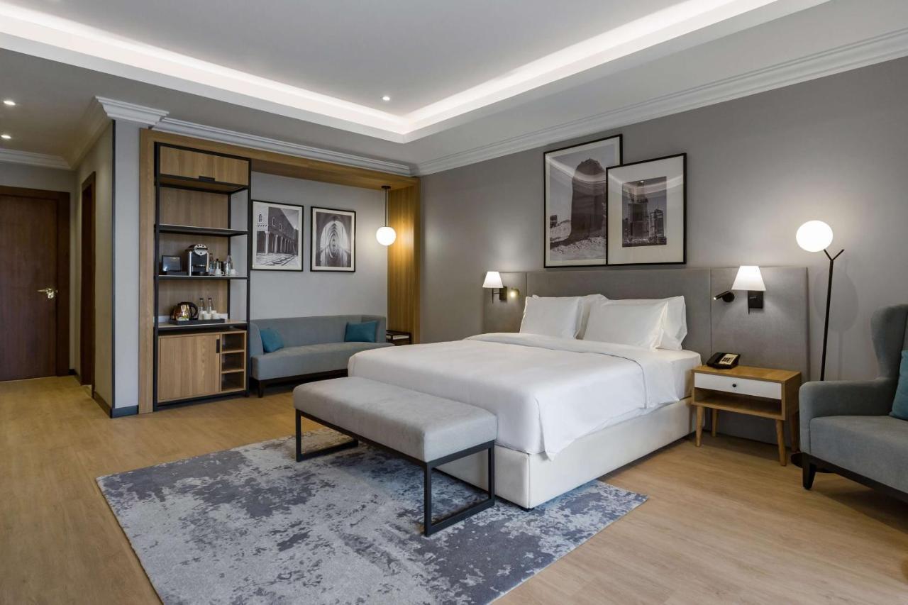 Radisson Hotel Riyadh Airport Екстер'єр фото