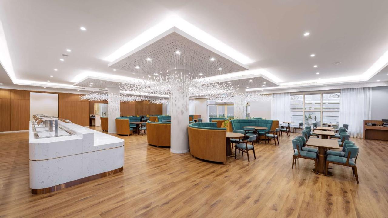 Radisson Hotel Riyadh Airport Екстер'єр фото