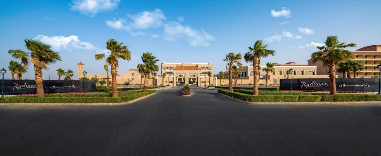 Radisson Hotel Riyadh Airport Екстер'єр фото