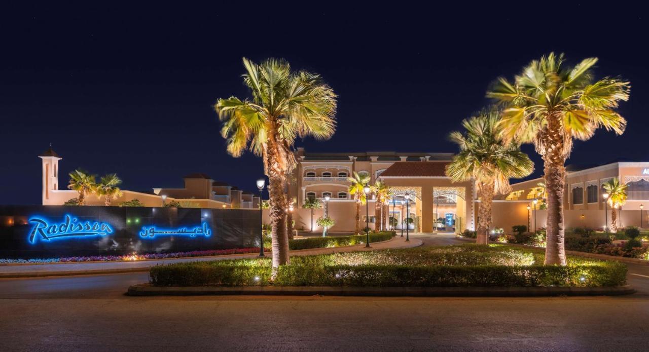 Radisson Hotel Riyadh Airport Екстер'єр фото