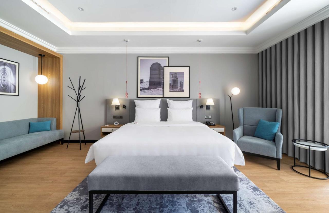 Radisson Hotel Riyadh Airport Екстер'єр фото
